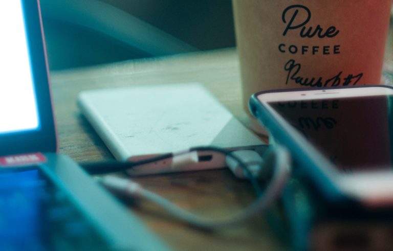 Powerbank van de Action & Lidl: hoe goed zijn ze? + alternatieven