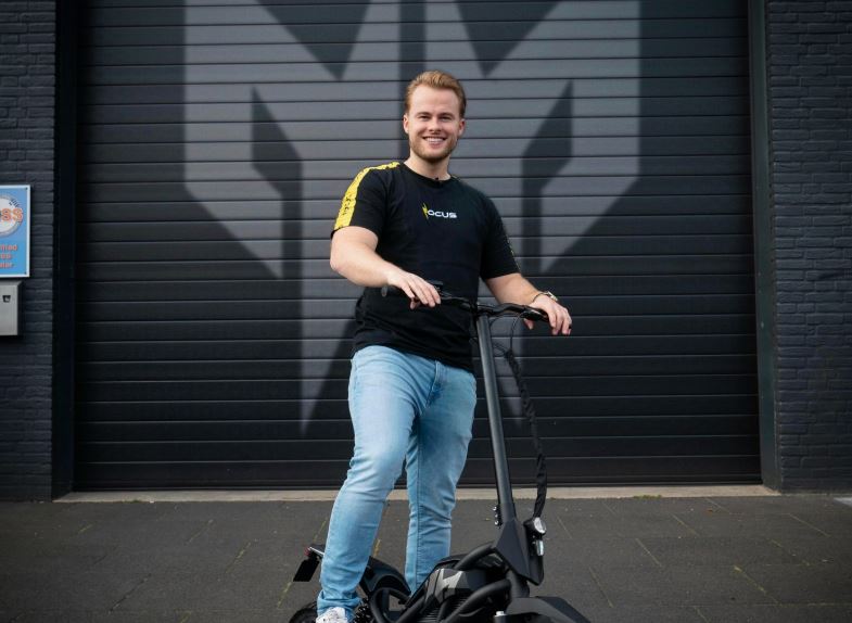 Heeft YouTuber Royalistiq een vriendin