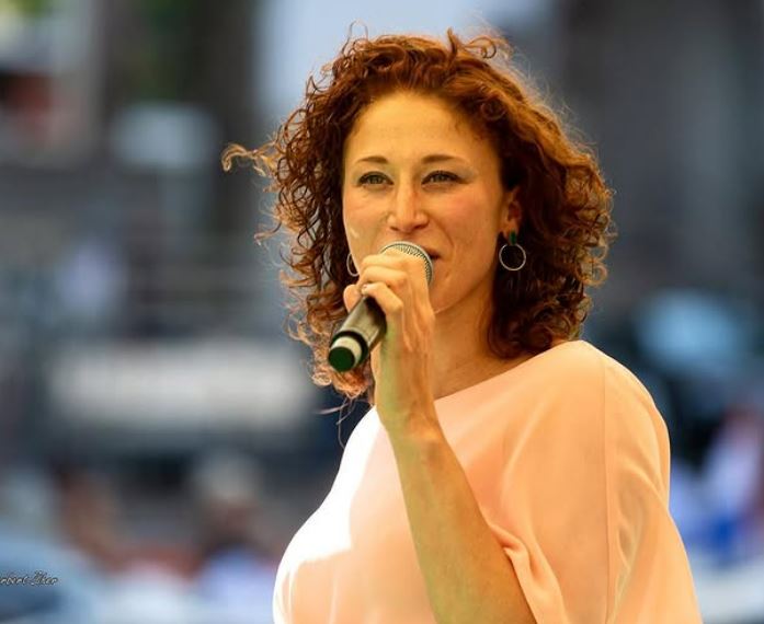 De partner van presentatrice Amber Kortzorg