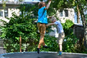 Een kwaliteits-trampoline kiezen zonder gedoe